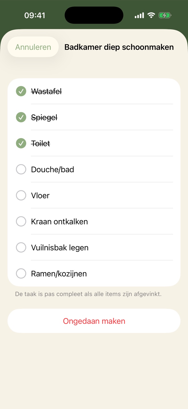 Checklist voor 'Badkamer diep schoonmaken' waarbij wastafel, spiegel en toilet zijn afgevinkt.